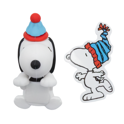 Peanuts Winter Snoopy Mystery Box Phone Buddies