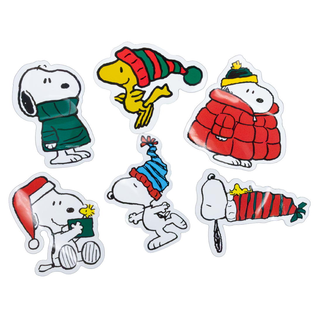 Peanuts Winter Snoopy Mystery Box Phone Buddies